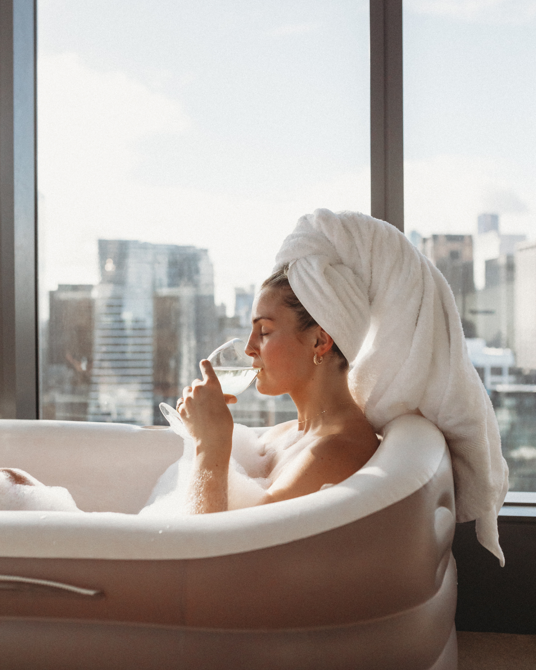 Inflatable City Bathtub